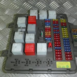 DAF LF 45 FUSE BOARD - 7421082089