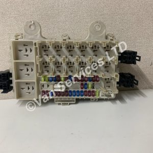 ISUZU NKR / NPR / NQR FUSE BOX - FITS 2009+ 0452