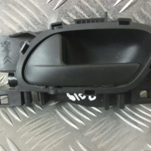 EXPERT DISPATCH SCUDO PROACE N/S (PASSENGER) DOOR INNER HANDLE - OFF 2019 VAN