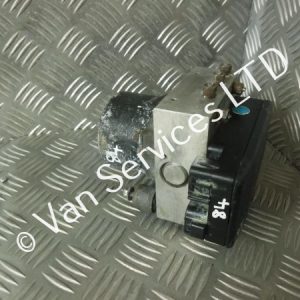 GENUINE TOYOTA HIACE POWERVAN D4D ABS PUMP - 44510 26030 - FITS 2002-10