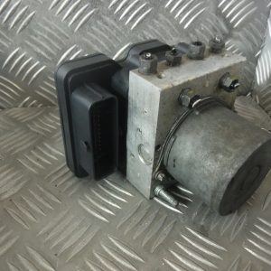 IVECO ABS PUMP - 5801815699 - OFF 2017 VAN