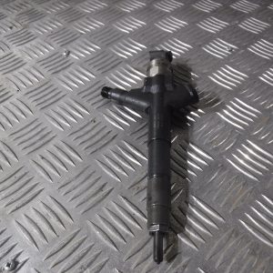 NISSAN CABSTAR NT400 / MAXITY 2.5 TD EURO 5 INJECTOR - FITS 2012+