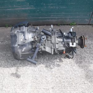 NISSAN CABSTAR / MAXITY 2.5 TD 6 SPEED GEARBOX - FITS 2007-11