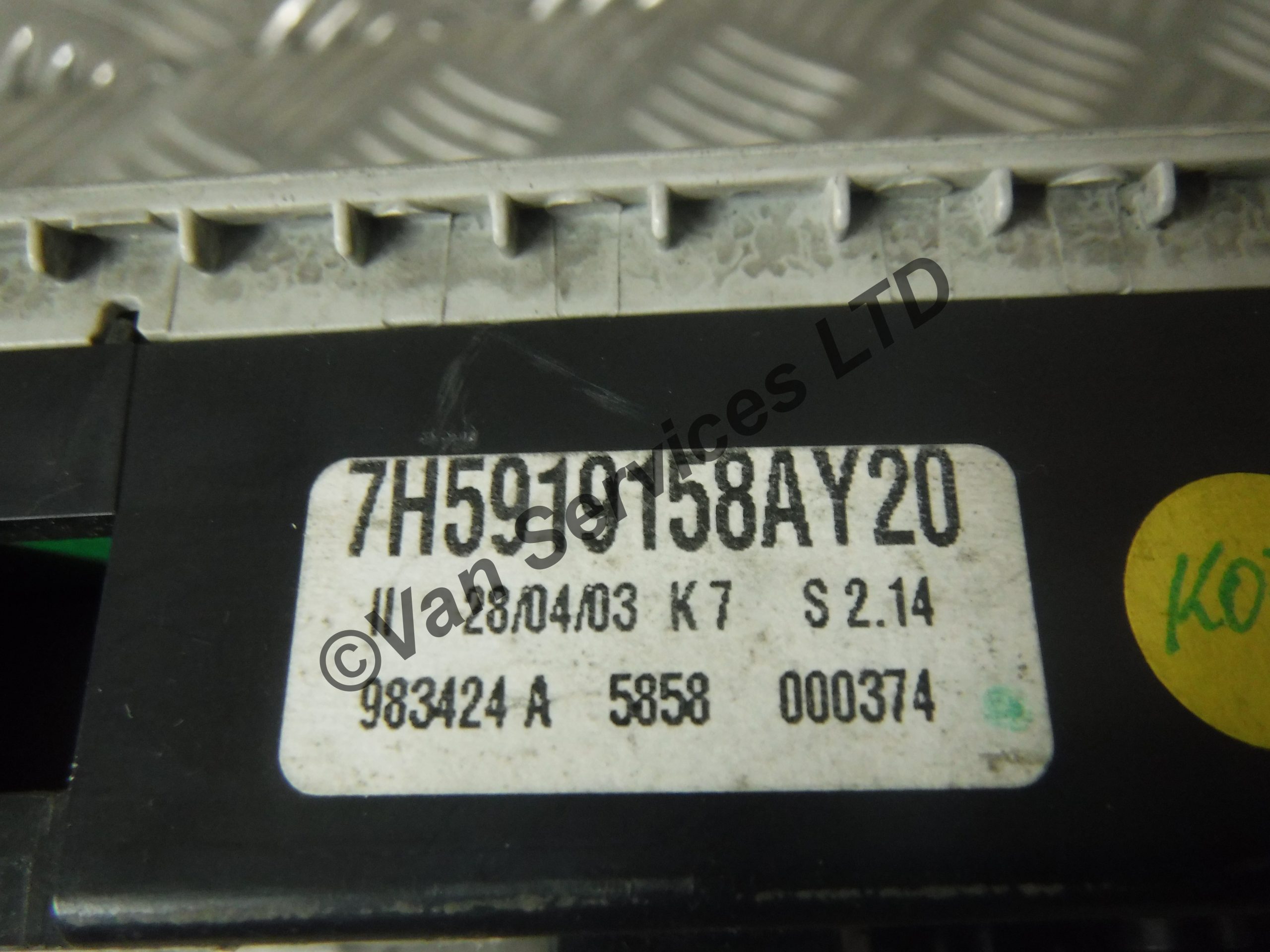 Genuine VW T5 Heater Control Panel 7H5919158A Van Services Ltd