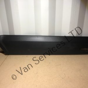 GENUINE MERCEDES SPRINTER N/S/R (Passenger) TRIM MOULDING A9066903400 *USED* 2007-18