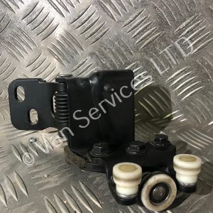 Genuine Ford Transit Custom O/S Side Loading Door Middle Roller 2013+