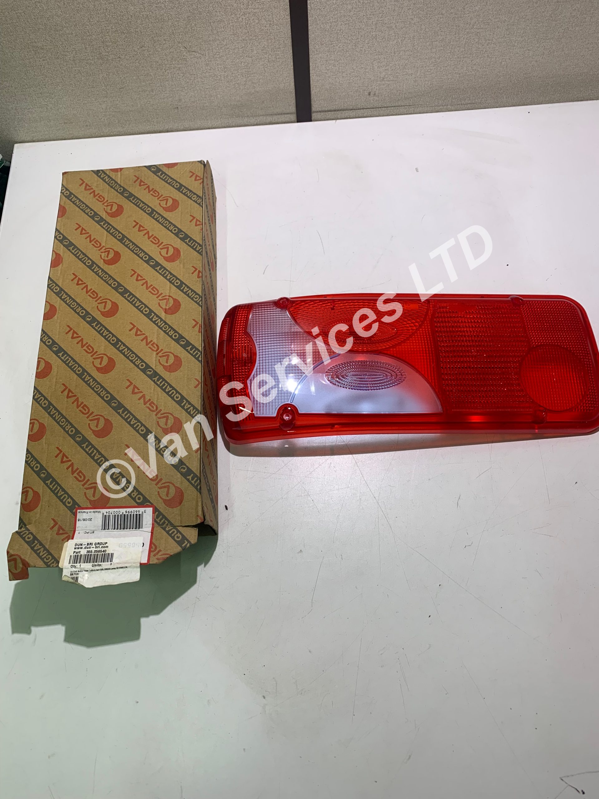 *NEW* Mercedes Sprinter Chassis Cab Luton Rear Light Lens Lamp Cover N