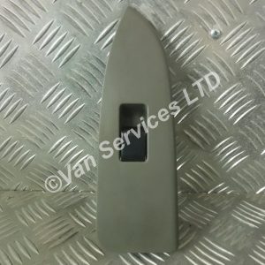 NISSAN CABSTAR RENAULT MAXITY NS ELECTRIC WINDOW SWITCH - FITS 2007+
