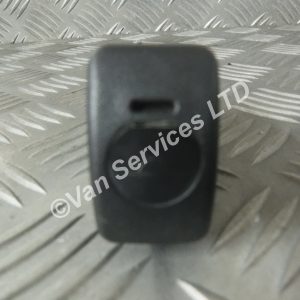 ISUZU NKR GRAFTER 3.5 TON LIGHT SWITCH - FITS PRE 2009+