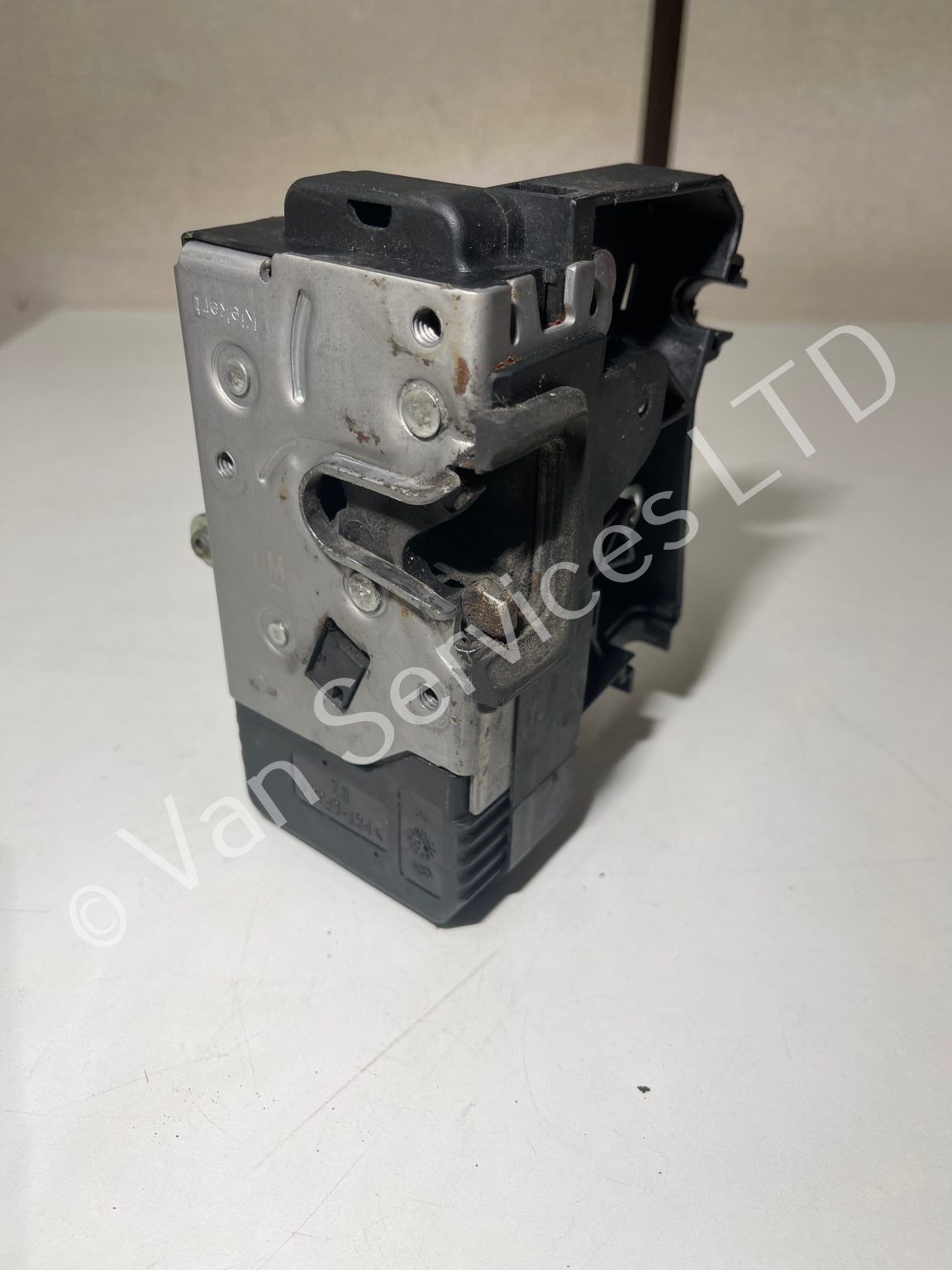 VAUXHALL COMBO REAR DOOR HANDLE FITS VANS 200109 Van Services Ltd