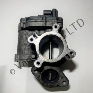 Renault Trafic Vivaro Primastar 2.0 M9R EGR Valve 2007 - 2014 8200796674--C