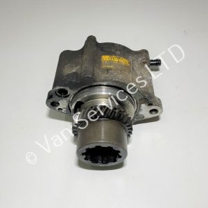 Genuine Toyota Dyna Hilux Hiace Power Van 2.4 2KD Brake Vacuum Pump 2002 - 2011