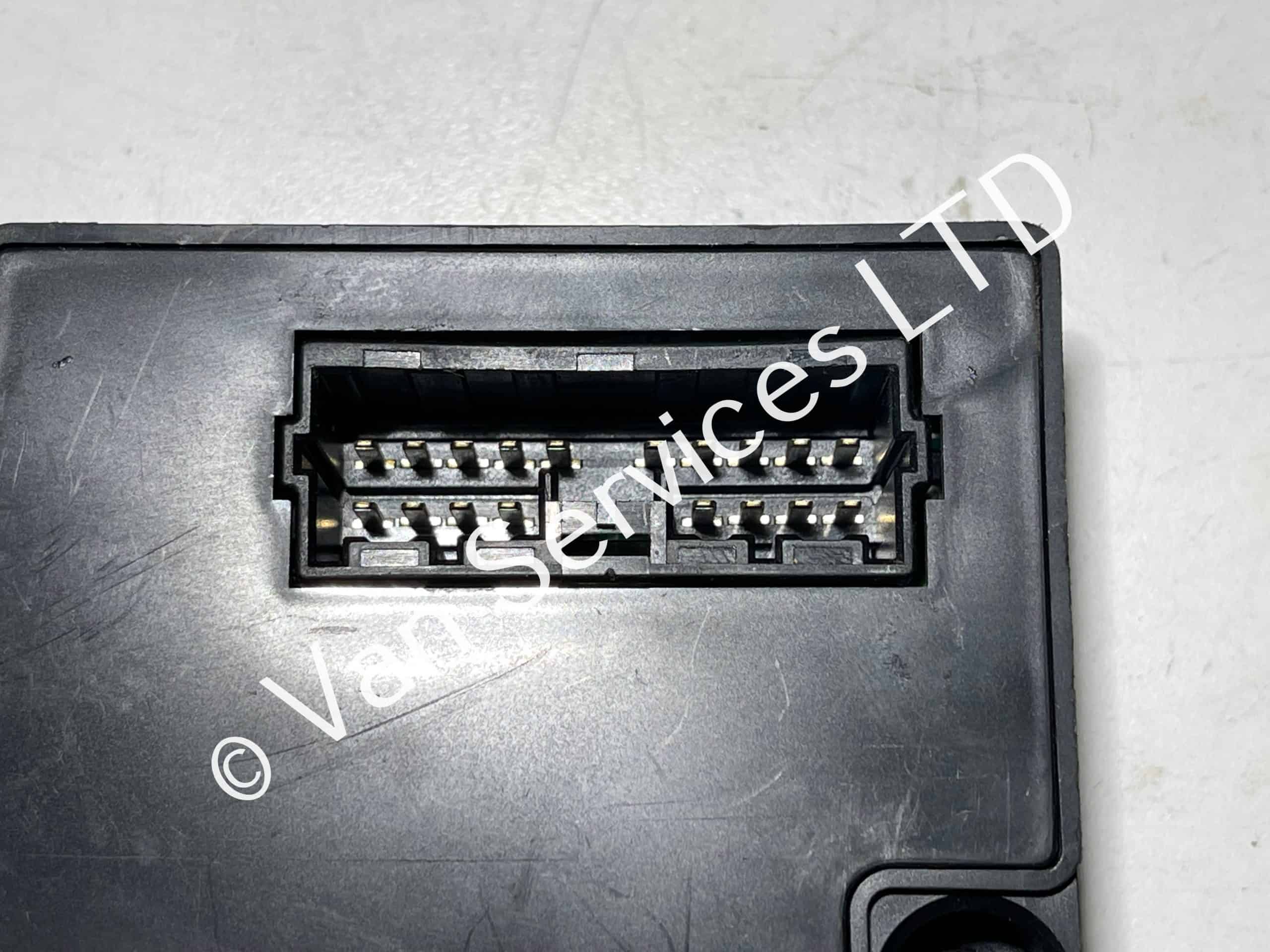 K8T74371
