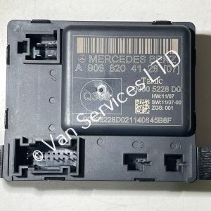 GENUINE MERCEDES SPRINTER TEMIC FRONT DOOR CONTROL MODULE - A9068204126 2007 - 2018