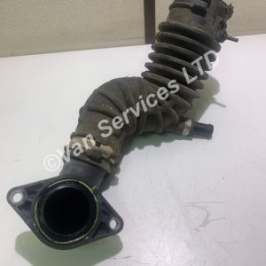 NISSAN CABSTAR NT400 / MAXITY 2.5 TD EURO 5 TURBO INTAKE PIPE - FITS 2012-16