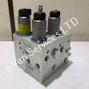 John Deere Hydraulic Valve Block RE588703