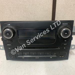 VIVARO TRAFIC PRIMASTAR CD PLAYER STEREO RADIO - FITS 2015-18