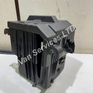 Genuine Vauxhall Vivaro Trafic Primastar Fuse Box With Cover 2007 - 2014